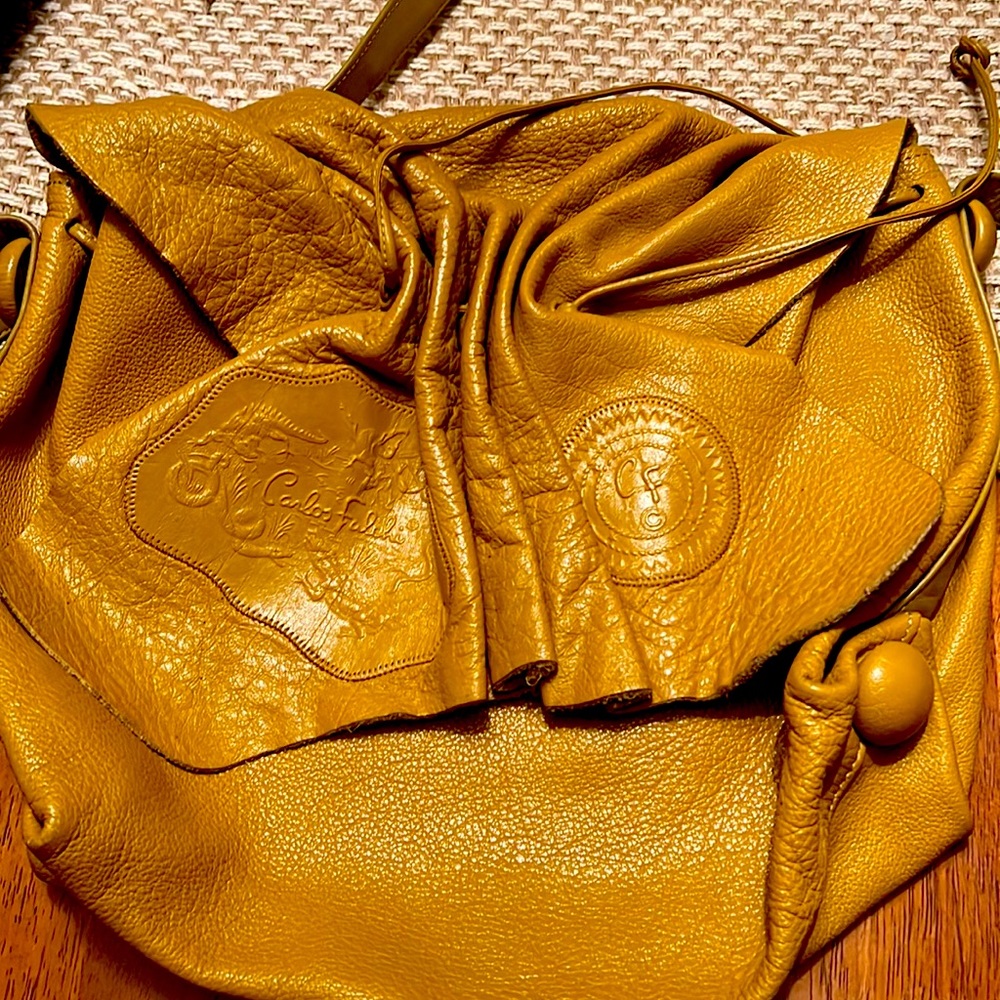 Carlos falchi gold gold yellow buffallo shoulder used